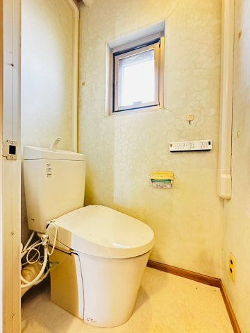 新多聞第3住宅211号棟のトイレ