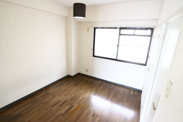 ベルシャンテ美山台の寝室