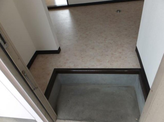 【玄関】 | ミハルハイツ