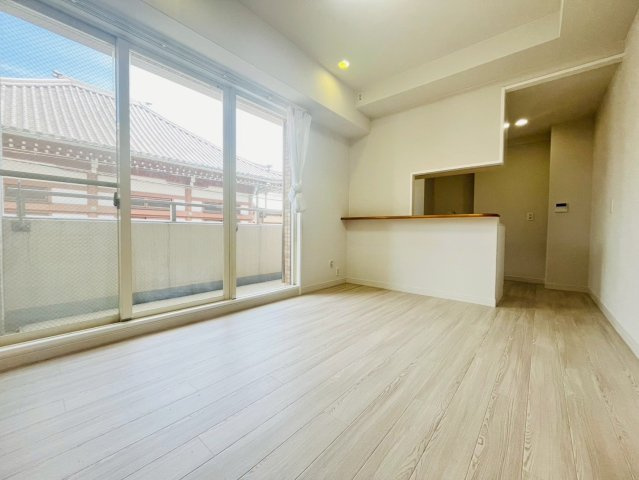 ワコーレセレナ須磨の居間・リビング