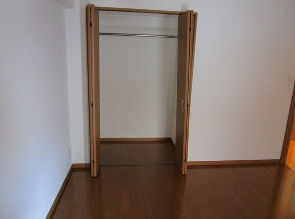 サンシティ貴船の寝室