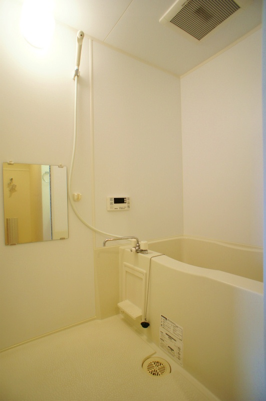 久留米市津福今町の賃貸マンションの浴室|お風呂です