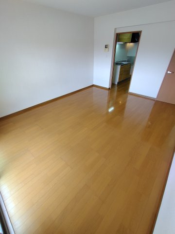 シャレ・アンジェロの居間・リビング