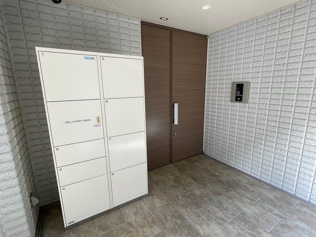 レルム杉並のエントランス|★オートロック・宅配ボックス★