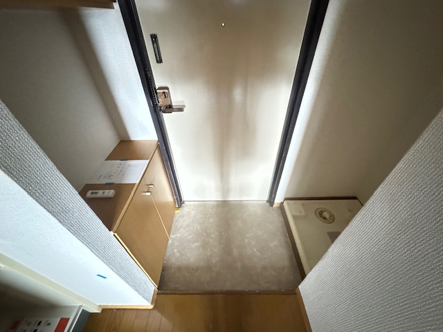 ルミエールＳの玄関