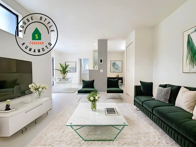 合志市御代志第12-1棟（8号棟）　の居間・リビング|明るく開放的なリビングダイニングは豊かな陽光が注ぎ込み、やすらぎの空間を演出してくれます。ご家族で楽しいひとときをお過ごし下さい。※家具はCGを合成したものです。