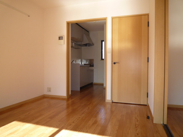 倉敷市大島のアパートの居間・リビング