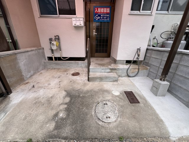 木幡北畠のエントランス