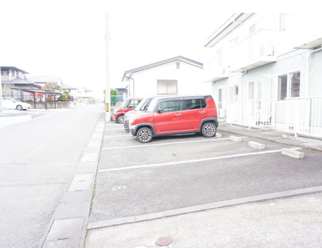 星ヶ丘シティAの駐車場