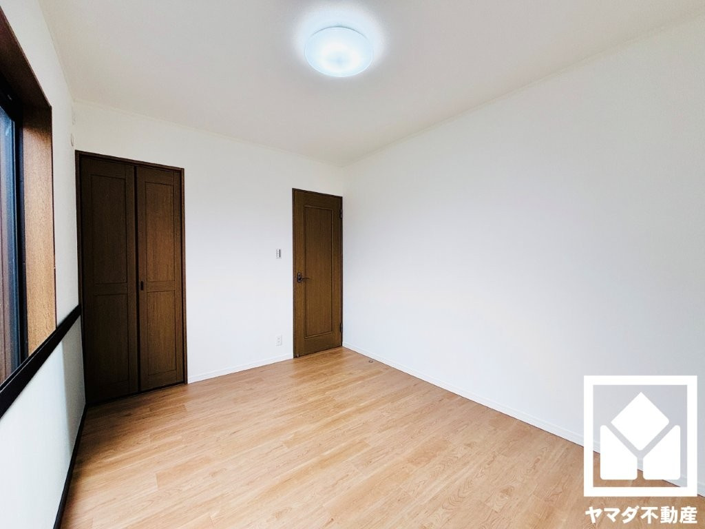 大津市大萱７丁目の寝室