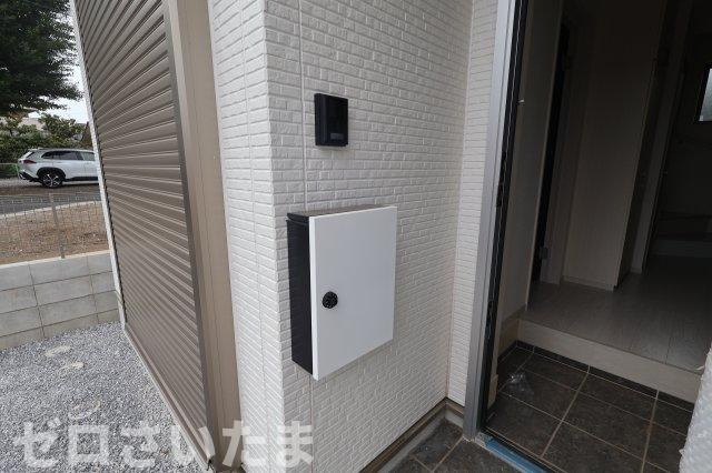 《仲介手数料無料》浦和区瀬ヶ崎４丁目32-6新築一戸建てケイアイフィットのセキュリティ|撮影日 2025年10月3日 12:50 曇り