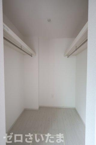 《仲介手数料無料》浦和区瀬ヶ崎４丁目32-6新築一戸建てケイアイフィットの洋室|撮影日 2025年10月3日 12:50 曇り