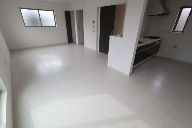 《仲介手数料無料》浦和区瀬ヶ崎４丁目32-6(1号棟)新築一戸建てケイアイフィット