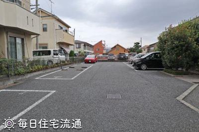 【駐車場】 | ストラーダ