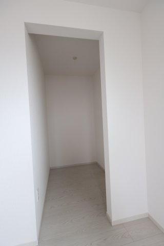 《仲介手数料無料》浦和区瀬ヶ崎４丁目32-6新築一戸建てケイアイフィットの収納|撮影日 2025年10月3日 13:00 曇り