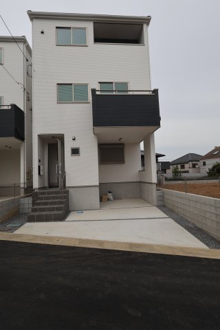 《仲介手数料無料》浦和区瀬ヶ崎４丁目32-6新築一戸建てケイアイフィットの外観|撮影日 2025年10月3日 13:00 曇り