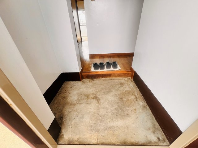 アクア羽犬塚の玄関