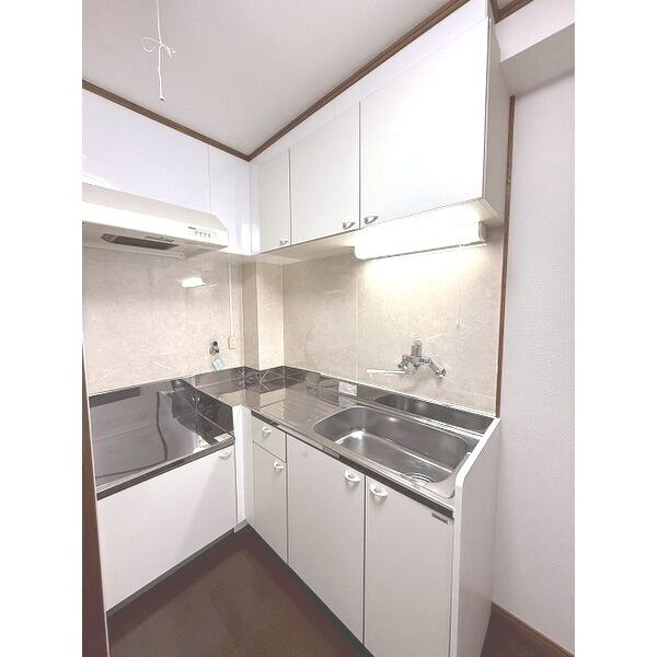 メゾンササキのキッチン