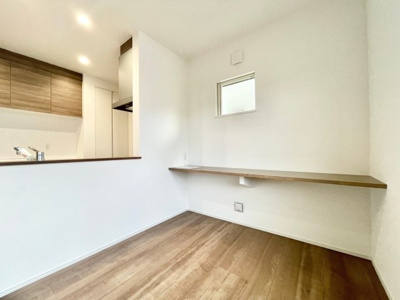 【居間・リビング】 | ☆クレストガーデン口田南・安佐北区口田南1丁目☆