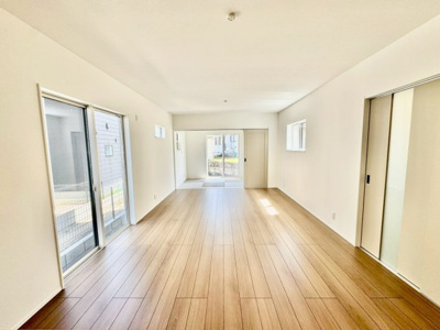 【居間・リビング】 | ☆東区福田6丁目　新築分譲☆