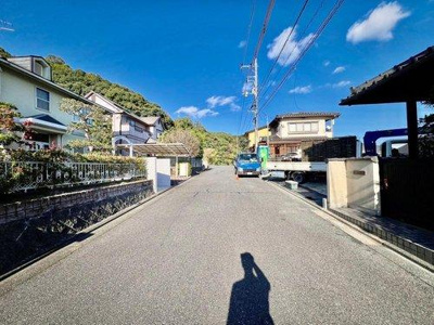 【前面道路含む現地写真】 | ☆廿日市市宮園上3丁目【リナージュシリーズ】新築分譲☆ | ◆街並み◆整備された広々した道路、恵まれた環境で、新しいスタートをはじめてみませんか？