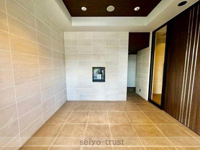 【エントランス】 | スターアーク緑井クレール | 共用部◆エントランスホールは広い空間があり、美しく調って格調高い趣です☆