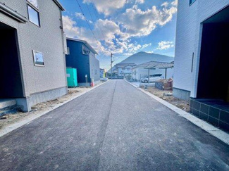 【前面道路含む現地写真】 | 現地前面道路