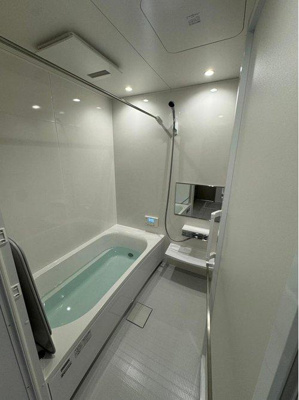 【浴室】 | ☆東区馬木6丁目【ENプロジェクト】新築分譲☆ | ◆1号棟◆バスルーム◆1日の疲れを癒してくれるバスルーム。季節や天候に左右されず、お洗濯物を干すことができる浴室乾燥機付き。急ぎで乾かしたい物だけ干す際にも活躍してくれそうです！