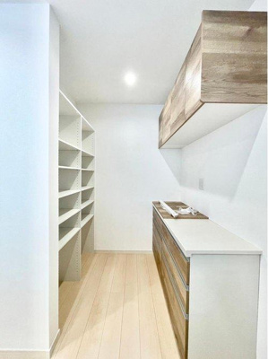 【収納】 | ☆西区庚午中1丁目　新築分譲☆ | ◆4号棟◆背面収納も充実しています♪