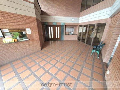 【エントランス】 | ☆チュリス上安駅前☆ | ◆エントランスホール◆
オートロック＆管理人常駐（日勤）♪セキュリティ面も安心です♪ご家族も安心してお過ごし頂けますね♪