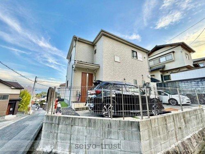 【外観】 | ☆佐伯区観音台1丁目☆太陽光発電搭載！ | ◆外観◆
閑静な住宅街は落ち着いた新生活を送るのにぴったりです♪ これだけではない魅力が、現地できっと見つかる！お問合せをお待ちしております。お問い合わせ・資料のご請求などもお気軽にどうぞ◎