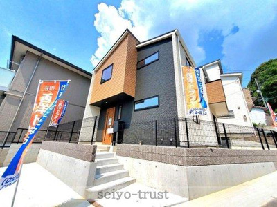 【外観】 | ☆東区戸坂数甲2丁目　新築分譲☆ | ◆外観◆
忙しく過ぎゆく日常を置き去るほど、ゆったりした時間が流れる住環境。『快適』は「家」と「街」と「環境」が調和した時に訪れるんだと改めて感じさせてくれます☆