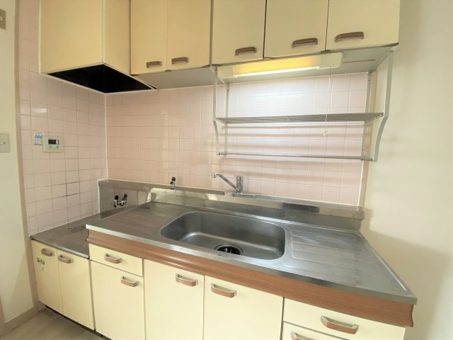 グランドハイツ服部のキッチン