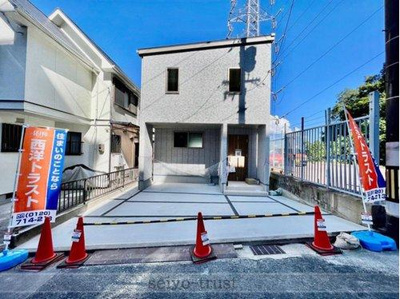 【外観】 | ☆西区新庄町　新築分譲☆ | ◆外観◆
快適に過ごす条件は、一人ひとり違います。だからこそ飾リ過ぎないシンプルな内装と偏り過ぎないデザインで統一しております。居住していく中でオーナー様だけの【マイホーム】に創り上げて下さい☆