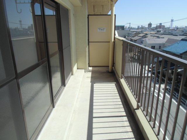 陽明ハイツのバルコニー