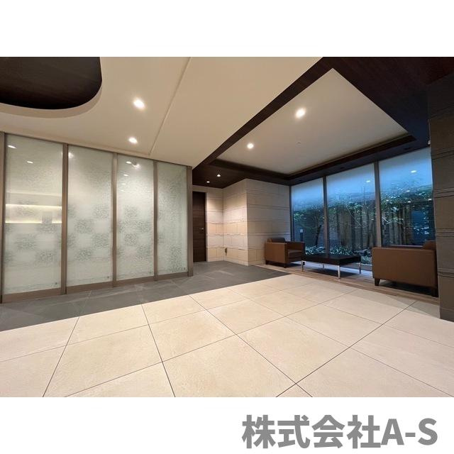 アドバンス名古屋モクシーのロビー