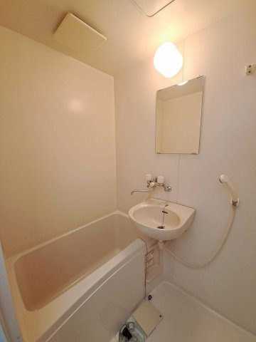 ルフロン甲子園の浴室