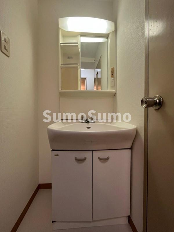 ジュエリー山手の洗面所