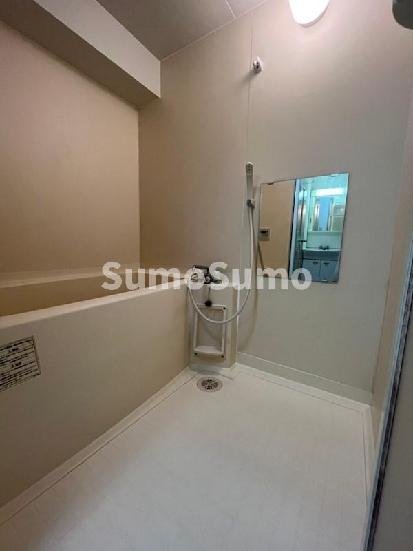 ジュエリー山手の浴室