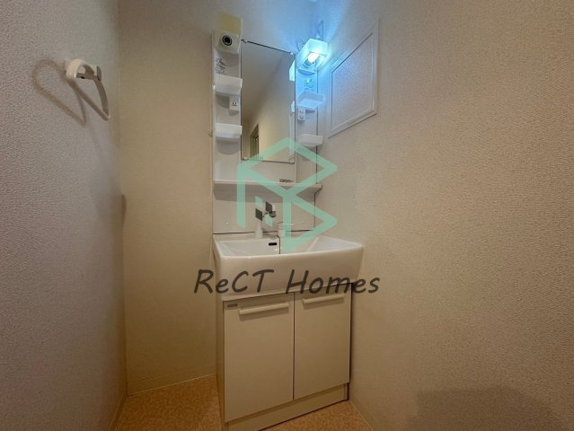 Capital.i姫路の独立洗面台