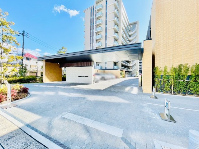 プレミスト藤が丘シーズンフェイスのエントランス|エントランス①