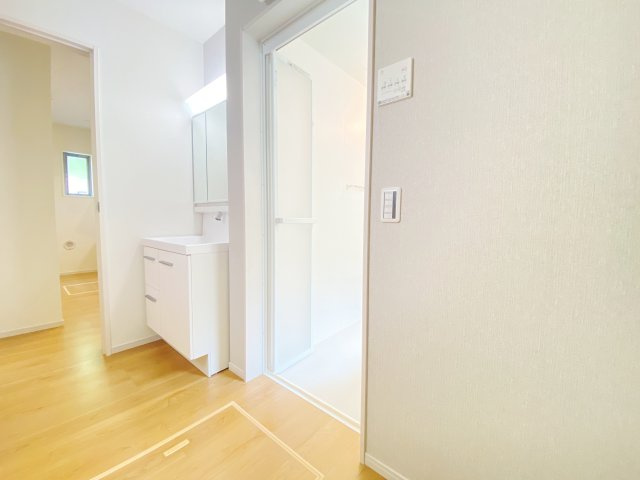 『八王子市新築戸建て』八王子市富士見町43-19【仲介手数料無料】　４期の洗面所|～仲介手数料無料☆八王子ひなた不動産～　八王子市富士見町　新築戸建て