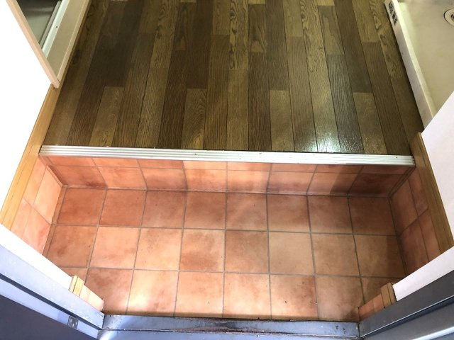 【玄関】 | A・R・I