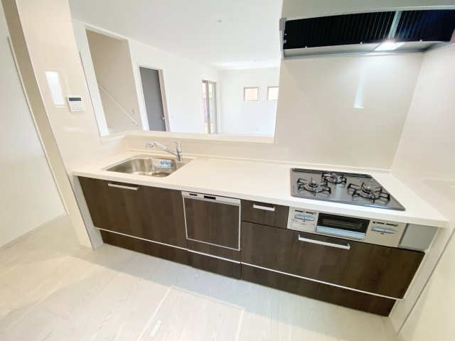 『八王子市新築戸建て』八王子市富士見町43-19【仲介手数料無料】　４期のキッチン|～仲介手数料無料☆八王子ひなた不動産～　八王子市富士見町　新築戸建て