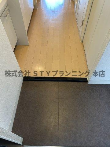 仲介手数料０円！プレサンス金山グリーンパークスの玄関