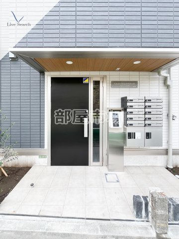 セレスティア千住元町のエントランス