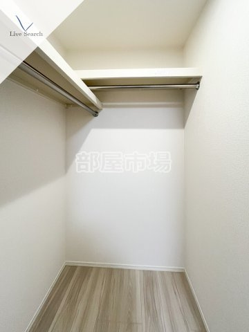 セレスティア千住元町の収納|ウォークインクローゼット