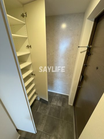 ザ・パークハビオ都島テラスの玄関