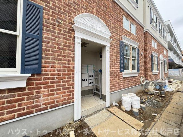 プリマ稔台のエントランス