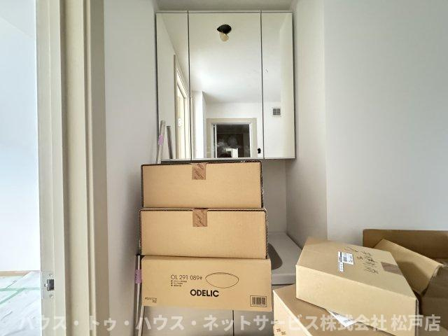 松戸市稔台１丁目のアパートの洗面所